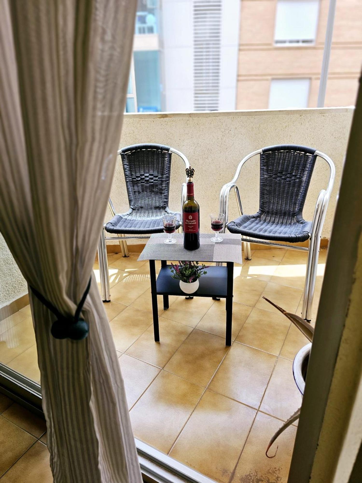 Apartamento Montserrat Алмерия Екстериор снимка