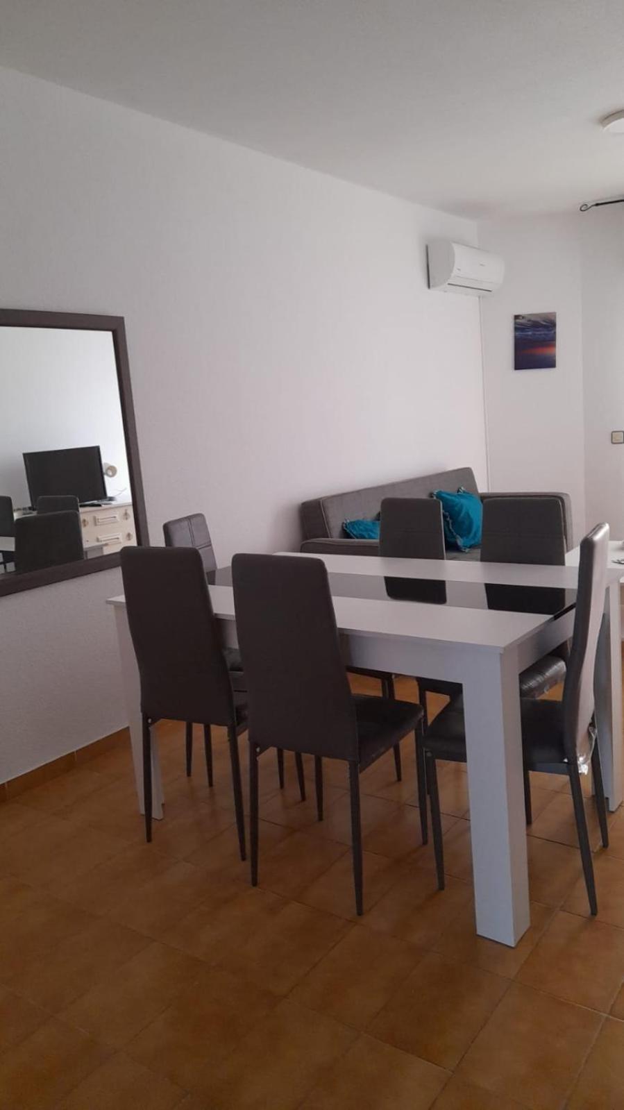 Apartamento Montserrat Алмерия Екстериор снимка